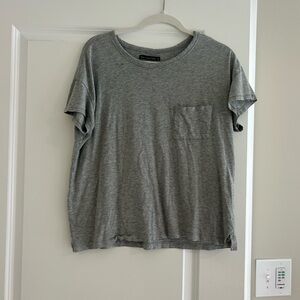 Abercrombie & Fitch Gray Short Sleeve Tee